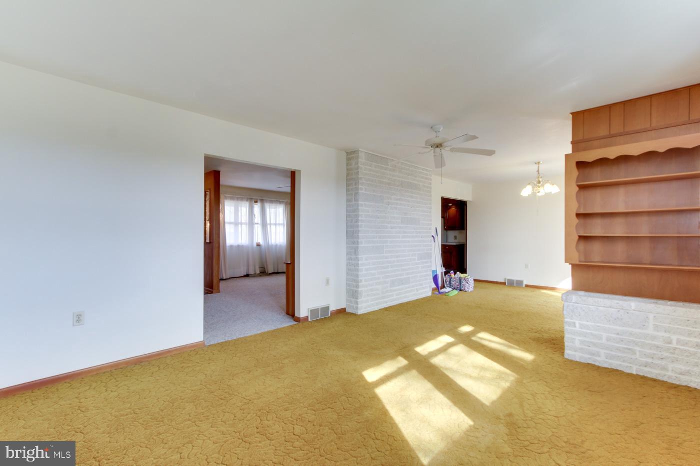 348 Slab Road Delta, PA 17314 - Photo 6 of 28 Gallery Image 6