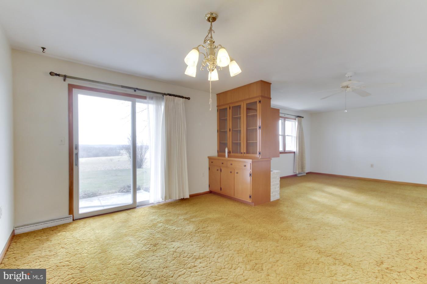348 Slab Road Delta, PA 17314 - Photo 9 of 28 Gallery Image 9