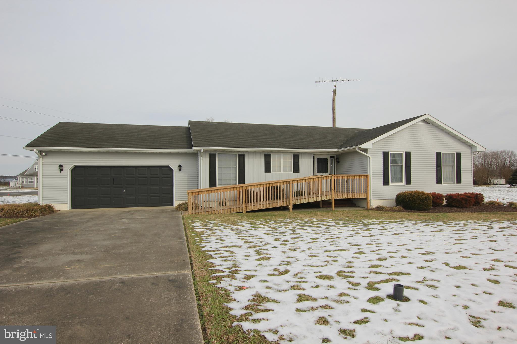 11429 Taylor Mill Road Laurel, DE 19956 - Photo 1 of 20 FOH - Concrete Driveway