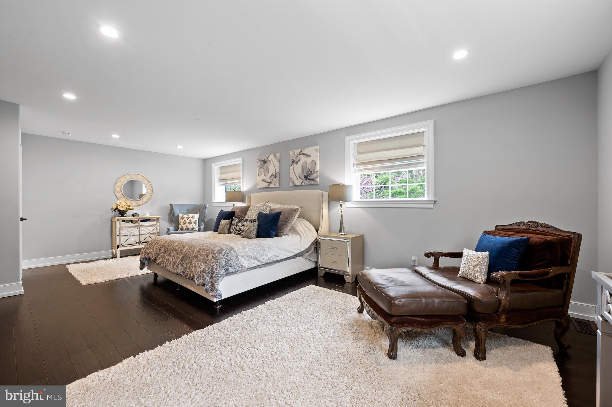 13 Laurel Circle Malvern, PA 19355 - Photo 26 of 84 Expansive First Floor Master Bedroom