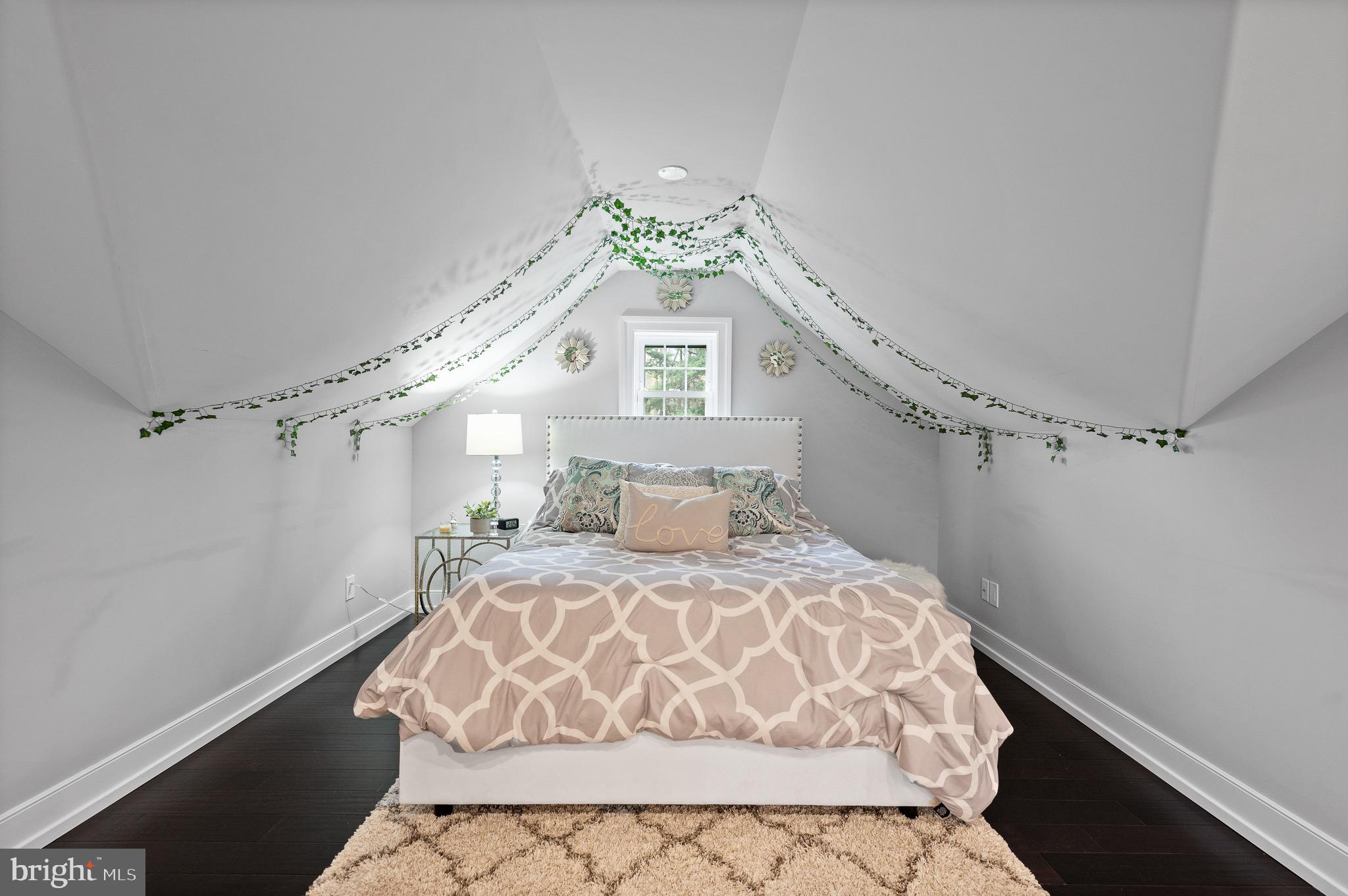 13 Laurel Circle Malvern, PA 19355 - Photo 44 of 84 Bedroom