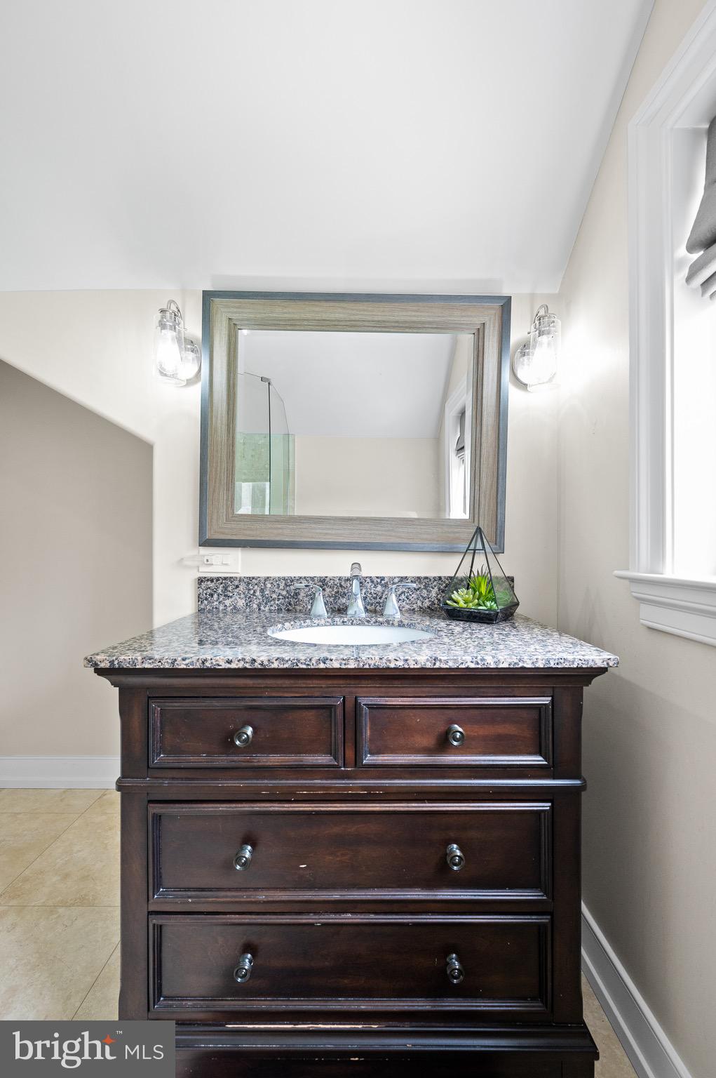 13 Laurel Circle Malvern, PA 19355 - Photo 55 of 84 Second Level Hall Bath