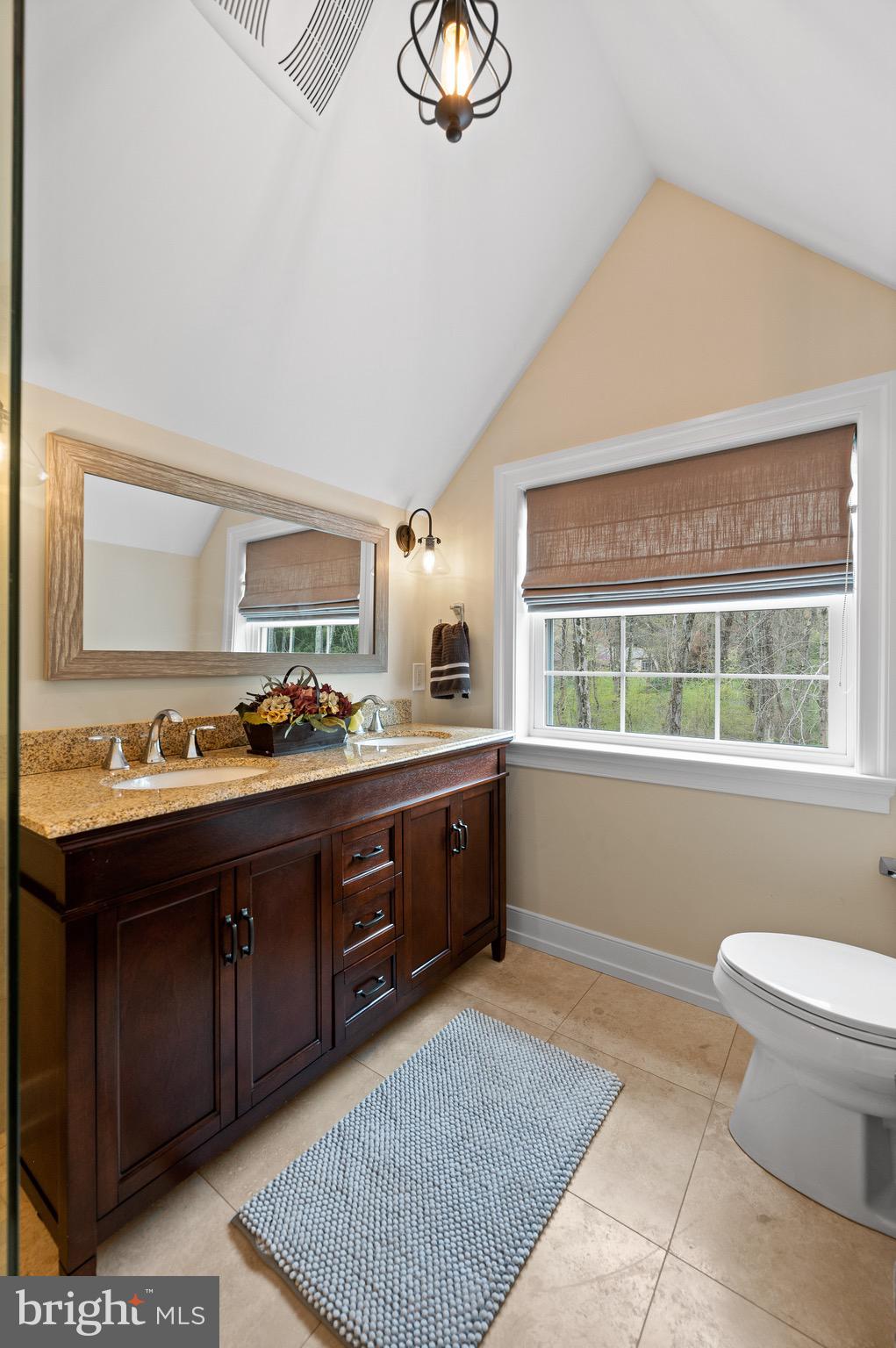 13 Laurel Circle Malvern, PA 19355 - Photo 57 of 84 Second Level Hall Bath