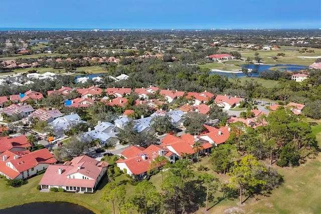 $5,800 | 7261 Villa D Este Drive, Sarasota, FL 34238