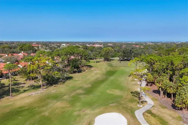 $5,800 | 7261 Villa D Este Drive, Sarasota, FL 34238