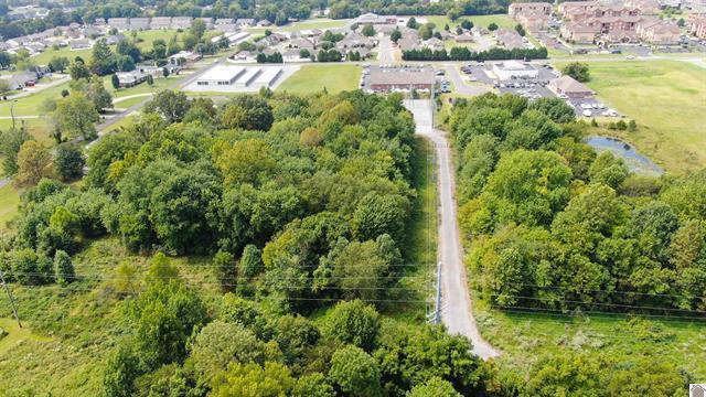 4231 Hansen Road Paducah, KY 42001 - Photo 4 of 9 4