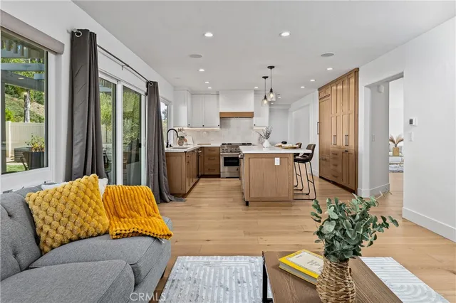 $2,861,800 | 5497 Coral Reef Avenue, La Jolla, CA 92037