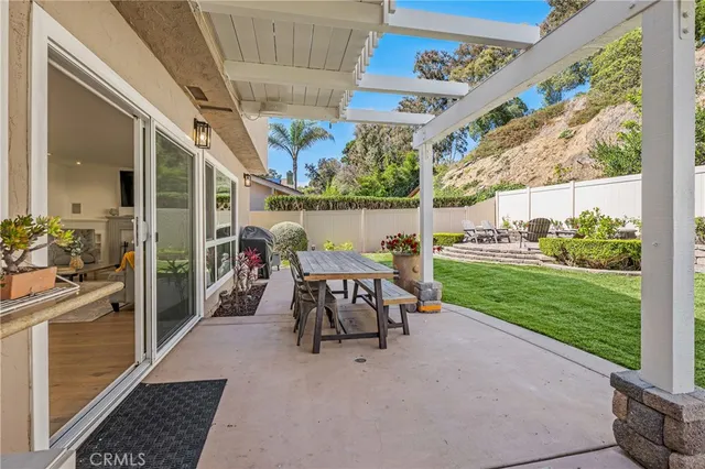 $2,861,800 | 5497 Coral Reef Avenue, La Jolla, CA 92037