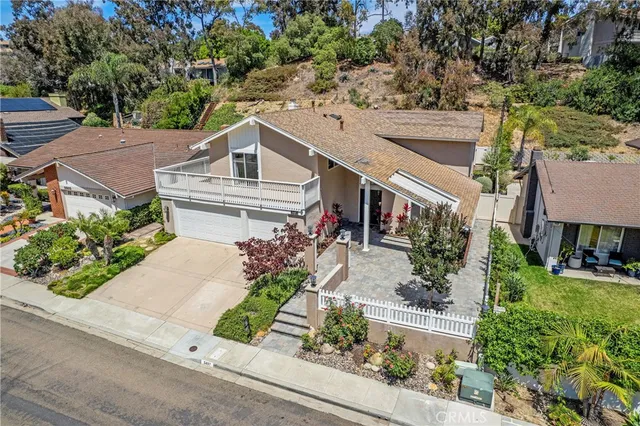 $2,861,800 | 5497 Coral Reef Avenue, La Jolla, CA 92037