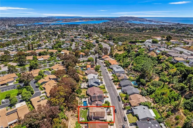 $2,861,800 | 5497 Coral Reef Avenue, La Jolla, CA 92037