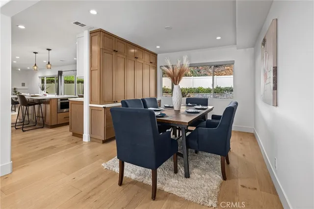 $2,861,800 | 5497 Coral Reef Avenue, La Jolla, CA 92037