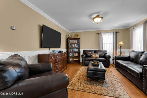 $6,000 | 506 6th Avenue, Spring Lake Heights, NJ 07762