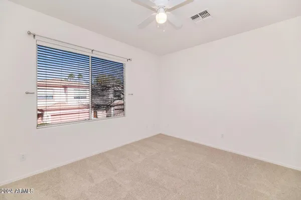 $1,950 | 3541 West Marconi Avenue, Phoenix, AZ 85053