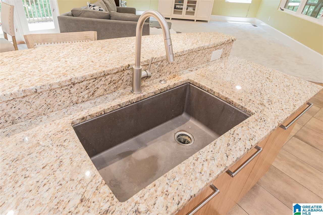 635 Bayhill Road Birmingham, AL 35244 - Photo 15 of 50