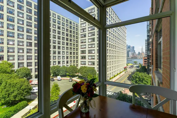 $4,250 | 1450 Washington Street, Unit 506, Hoboken, NJ 07030