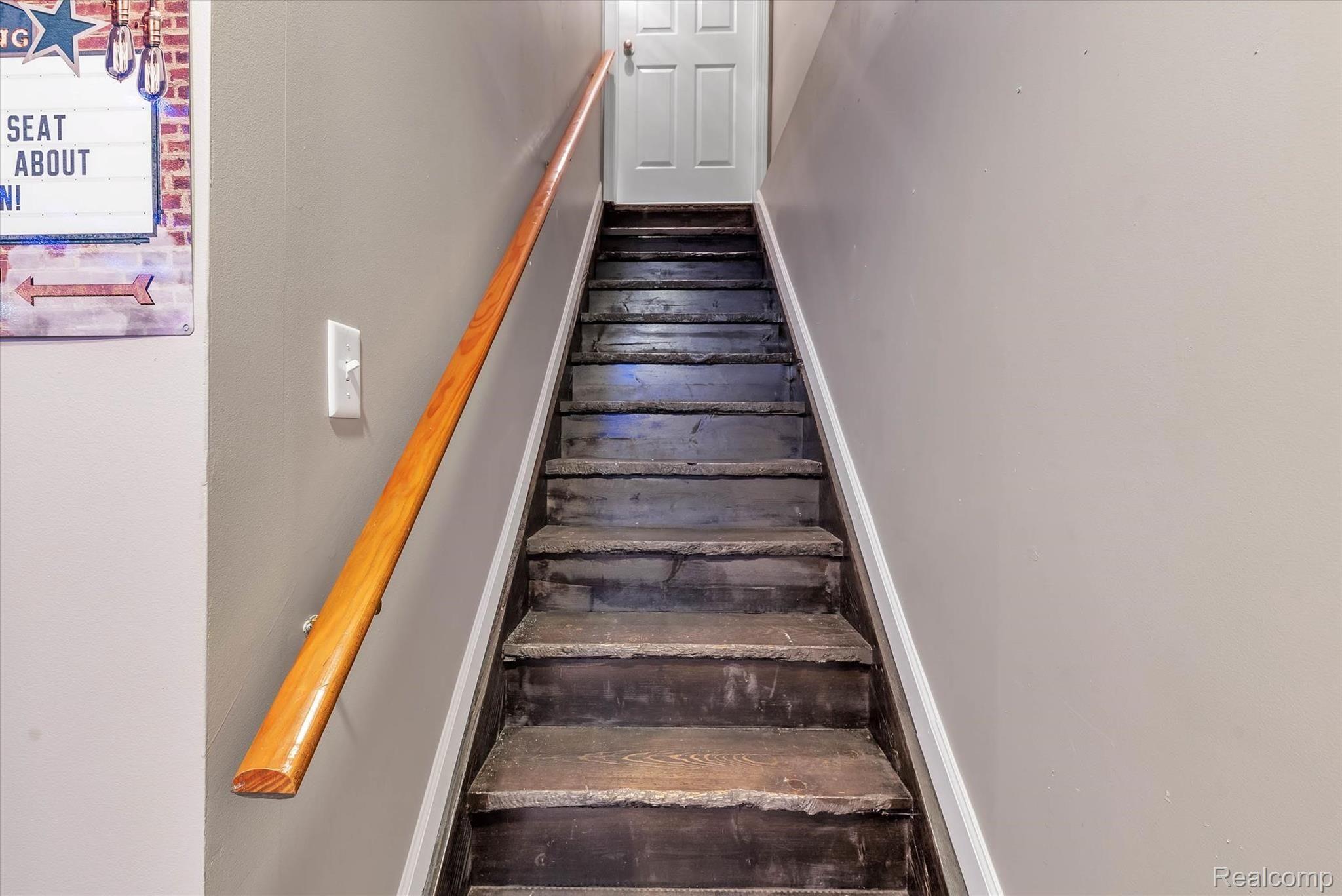 4499 East Dunbar Road Monroe, MI 48161 - Photo 28 of 74 basementstairs.jpg