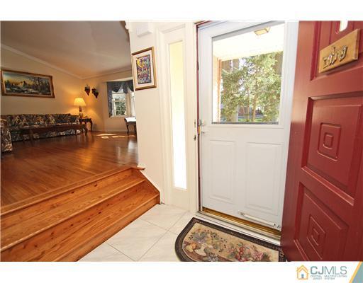 4 Churchill Road East Brunswick, NJ 08816 - Photo 2 of 25 Gallery Image 2