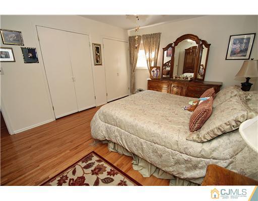 4 Churchill Road East Brunswick, NJ 08816 - Photo 17 of 25 Gallery Image 17