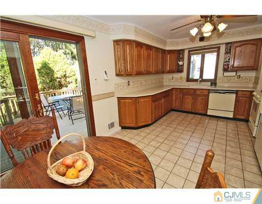 4 Churchill Road East Brunswick, NJ 08816 - Photo 8 of 25 Gallery Image 8