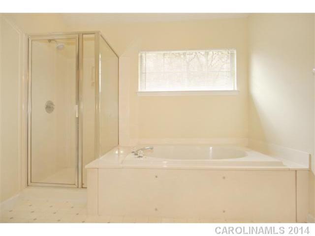 1822 Pine Mountain Road Charlotte, NC 28214 - Photo 12 of 16