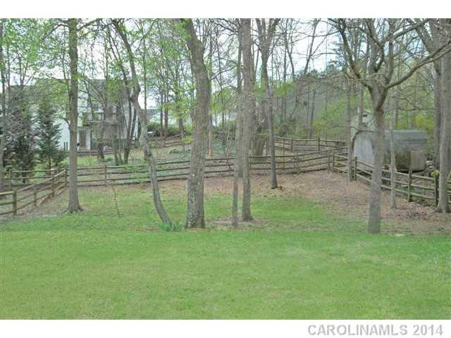 1822 Pine Mountain Road Charlotte, NC 28214 - Photo 15 of 16