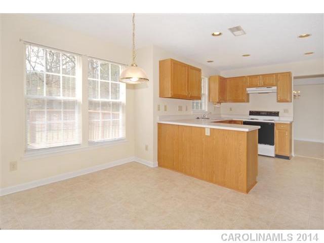 1822 Pine Mountain Road Charlotte, NC 28214 - Photo 7 of 16