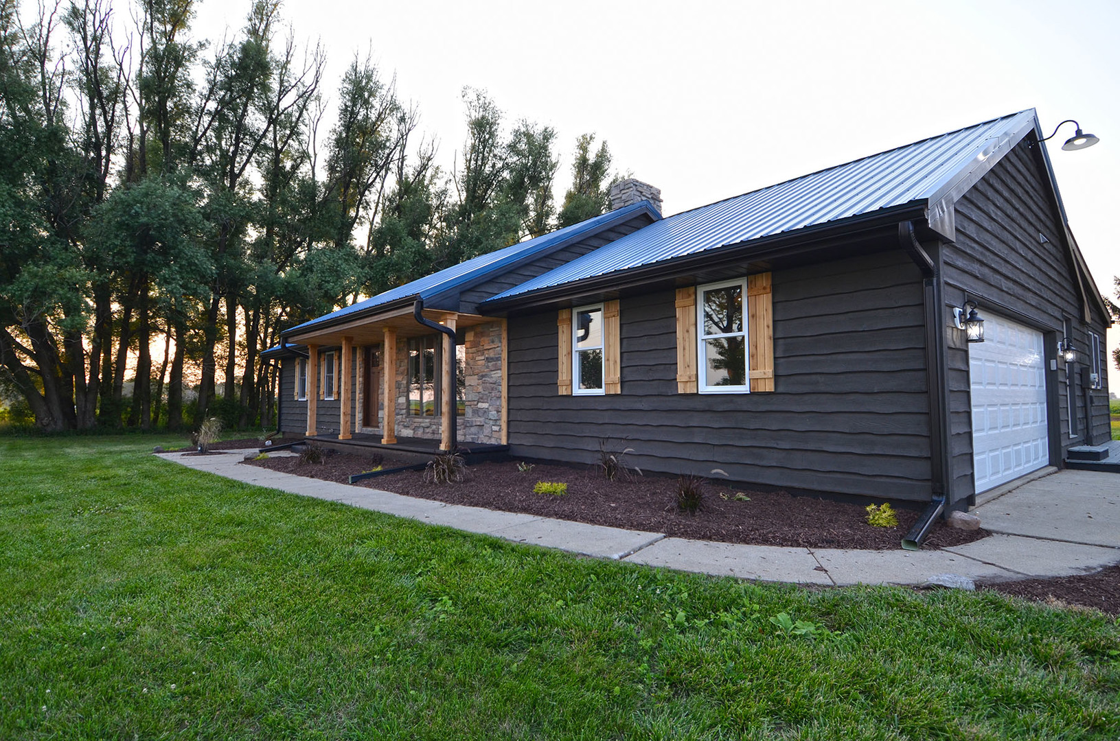 1449 North 36th Road Ottawa, IL 61350 - Photo 2 of 48