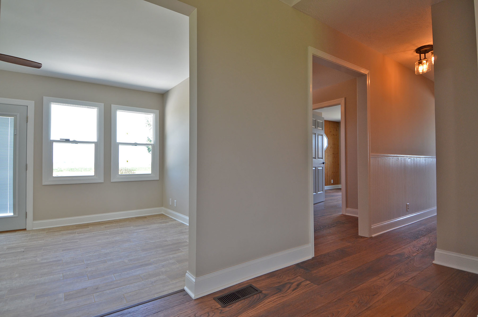 1449 North 36th Road Ottawa, IL 61350 - Photo 17 of 48
