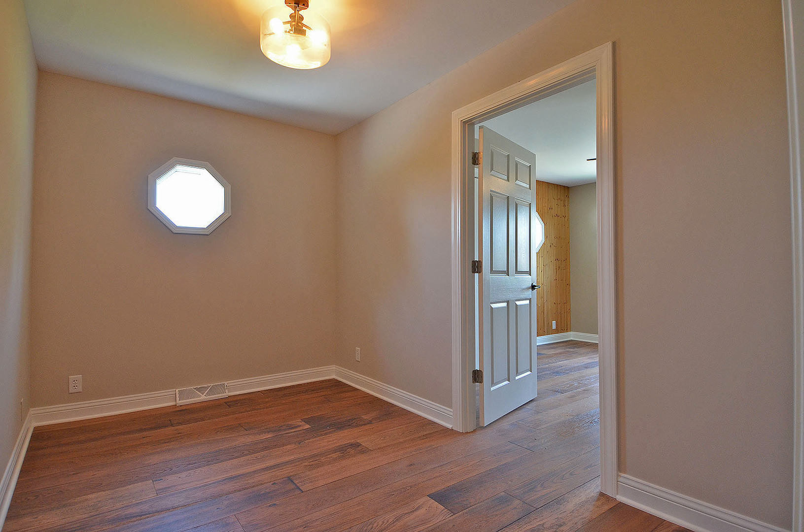 1449 North 36th Road Ottawa, IL 61350 - Photo 20 of 48