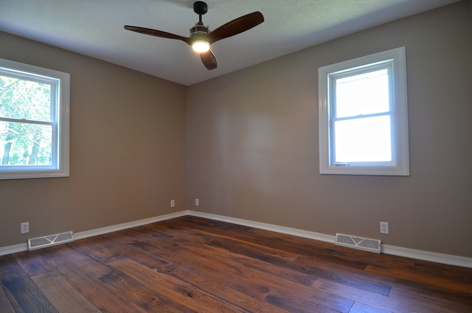 1449 North 36th Road Ottawa, IL 61350 - Photo 35 of 48