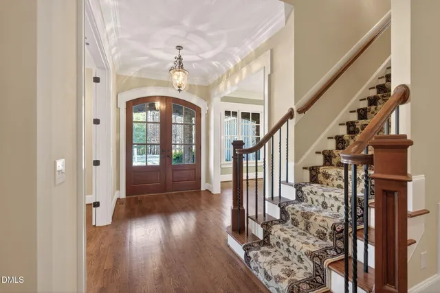 $1,389,000 | 208 Dartmoor Lane, Raleigh, NC 27614