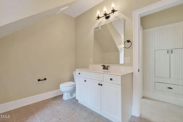 $1,389,000 | 208 Dartmoor Lane, Raleigh, NC 27614