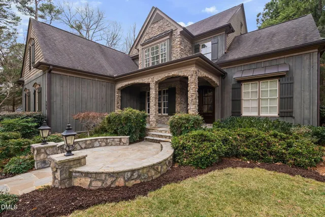 $1,389,000 | 208 Dartmoor Lane, Raleigh, NC 27614