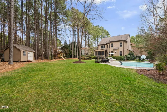 $1,389,000 | 208 Dartmoor Lane, Raleigh, NC 27614
