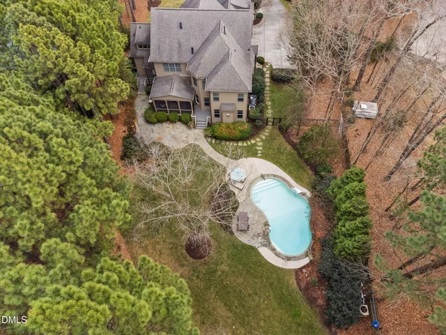 $1,389,000 | 208 Dartmoor Lane, Raleigh, NC 27614