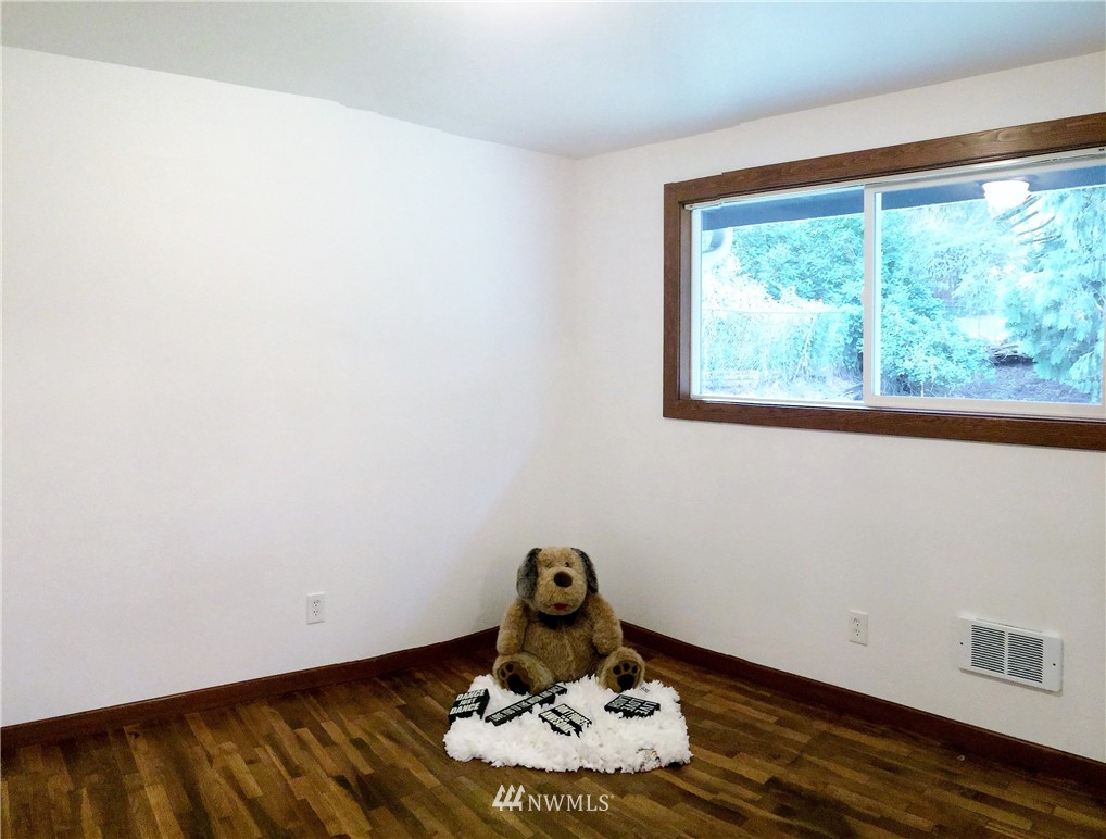 29 231st Street Southeast Bothell, WA 98021 - Photo 11 of 20