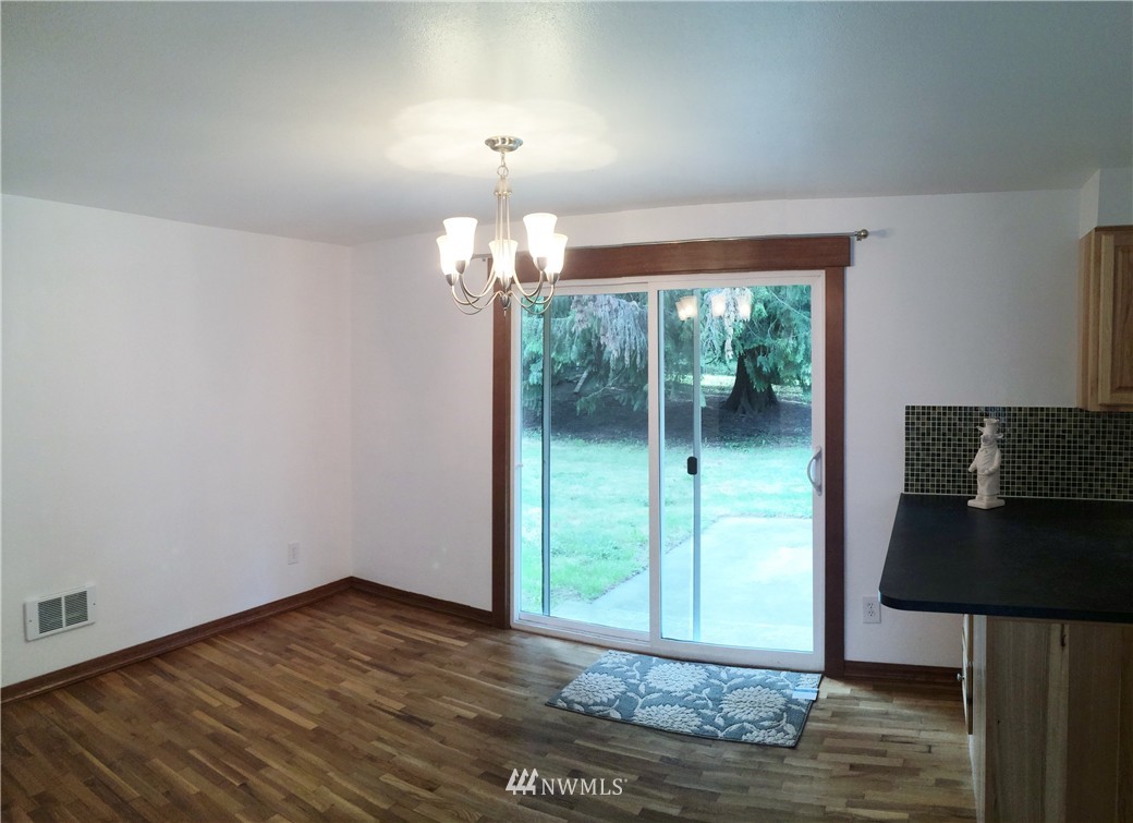 29 231st Street Southeast Bothell, WA 98021 - Photo 8 of 20