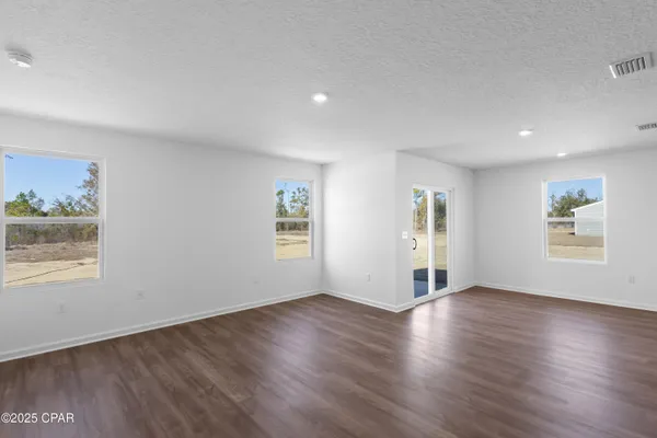 $249,990 | 2147 Sunny Hills Boulevard, Chipley, FL 32428