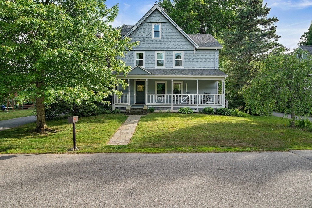 4 Oakland Road Sharon, MA 02067 - Photo 2 of 41 Gallery Image 2