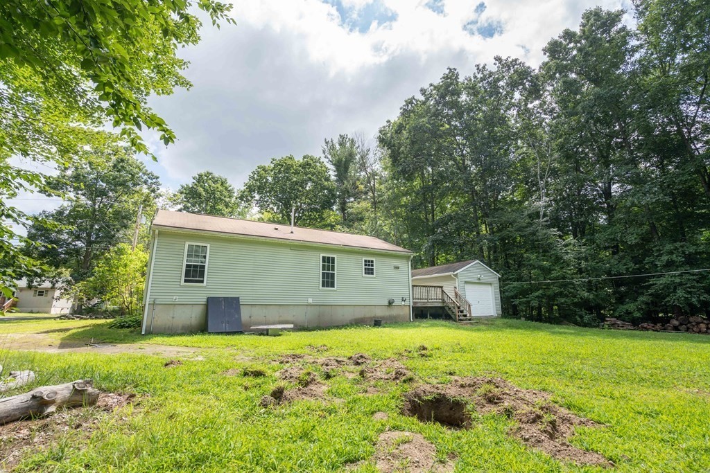 174 Osborne Road Ware, MA 01082 - Photo 6 of 32