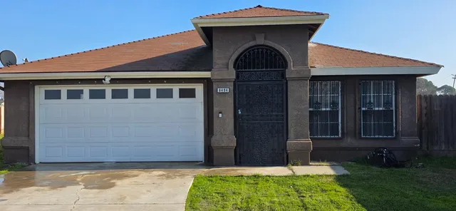$374,990 | 8494 Orlando Court, San Joaquin, CA 93660