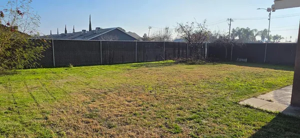 $350,990 | 8494 Orlando Court, San Joaquin, CA 93660