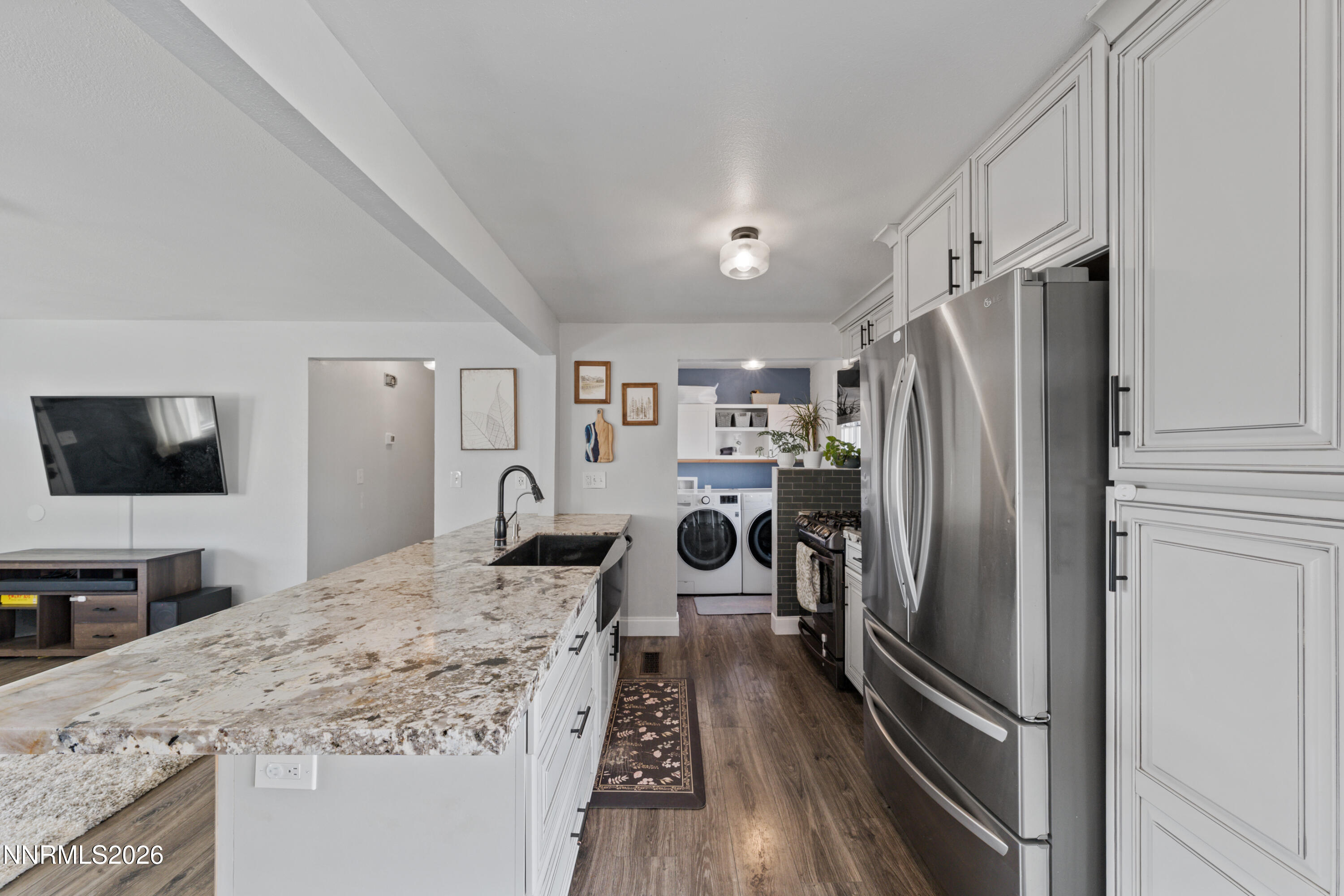 14040 Feldspar Court Reno, NV 89521 - Photo 7 of 48 A7V03204