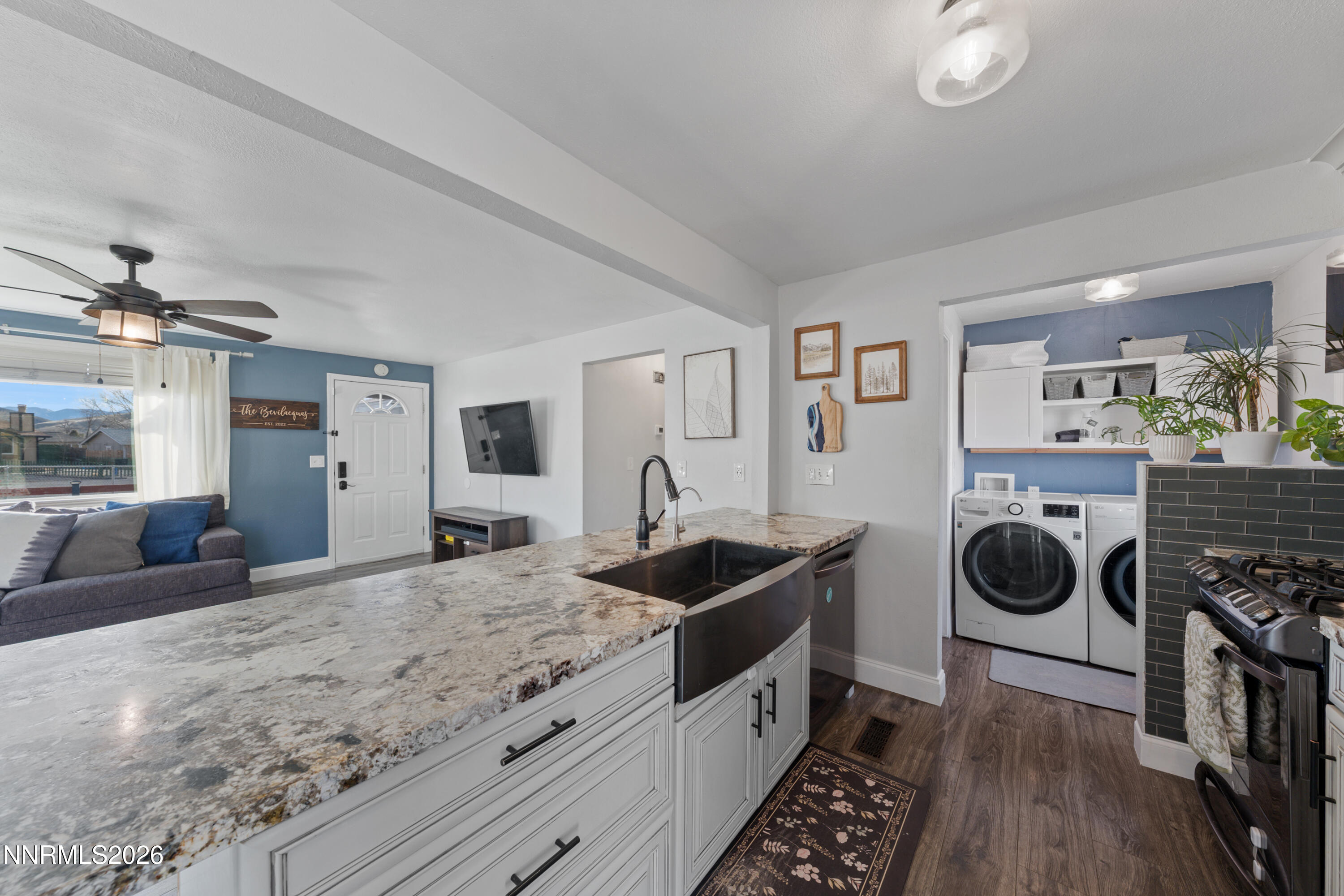 14040 Feldspar Court Reno, NV 89521 - Photo 8 of 48 A7V03231