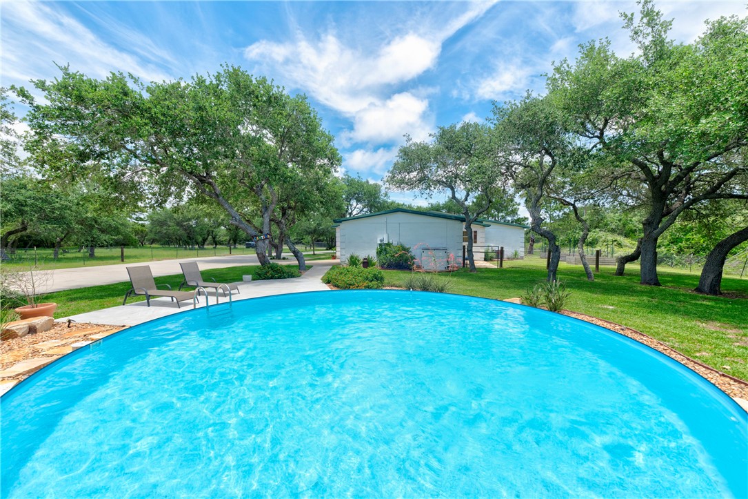 201 Rhodes Avenue Aransas Pass, TX 78336 - Photo 31 of 40