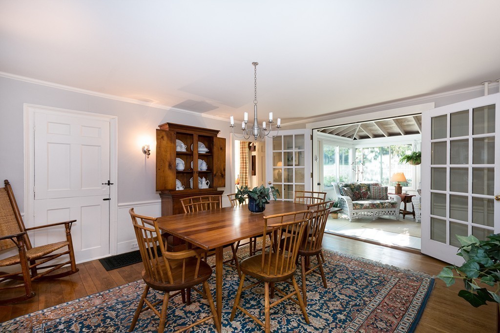 685 Highland Street Marshfield, MA 02050 - Photo 13 of 29