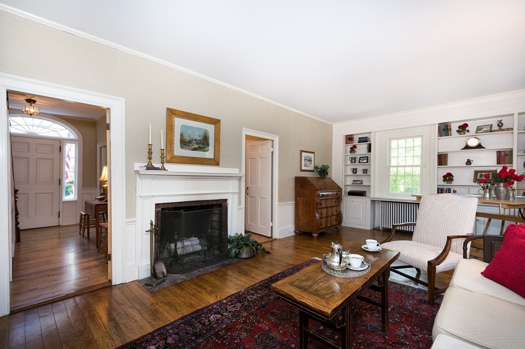 685 Highland Street Marshfield, MA 02050 - Photo 14 of 29