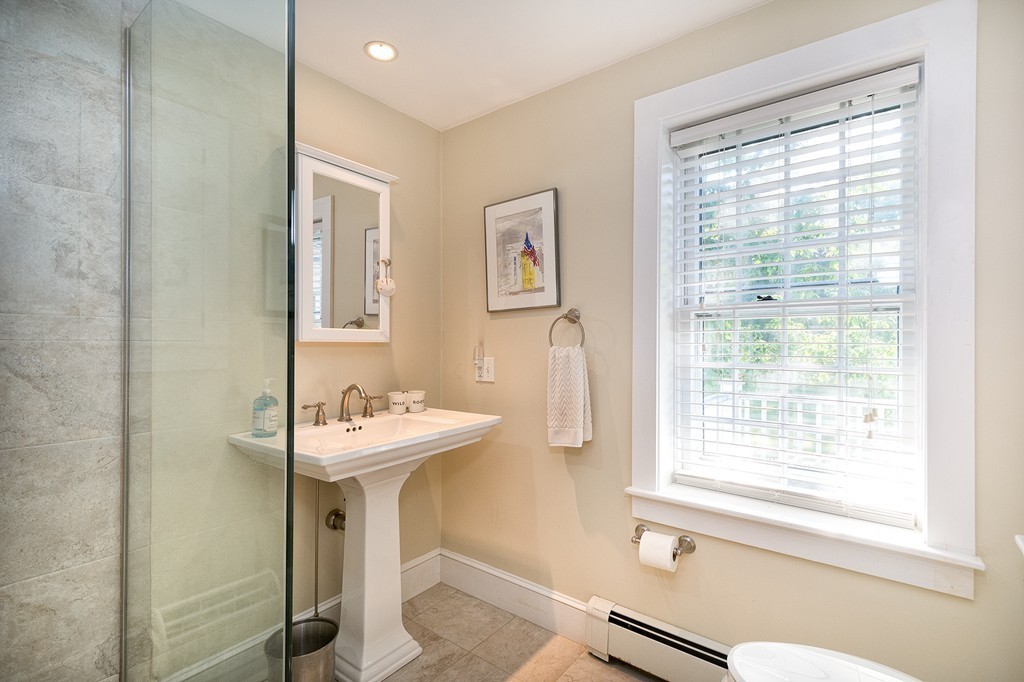 685 Highland Street Marshfield, MA 02050 - Photo 21 of 29