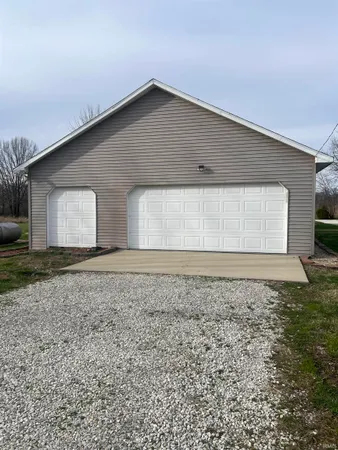 $380,000 | 10623 West 300th Street South, Lyons, IN 47443