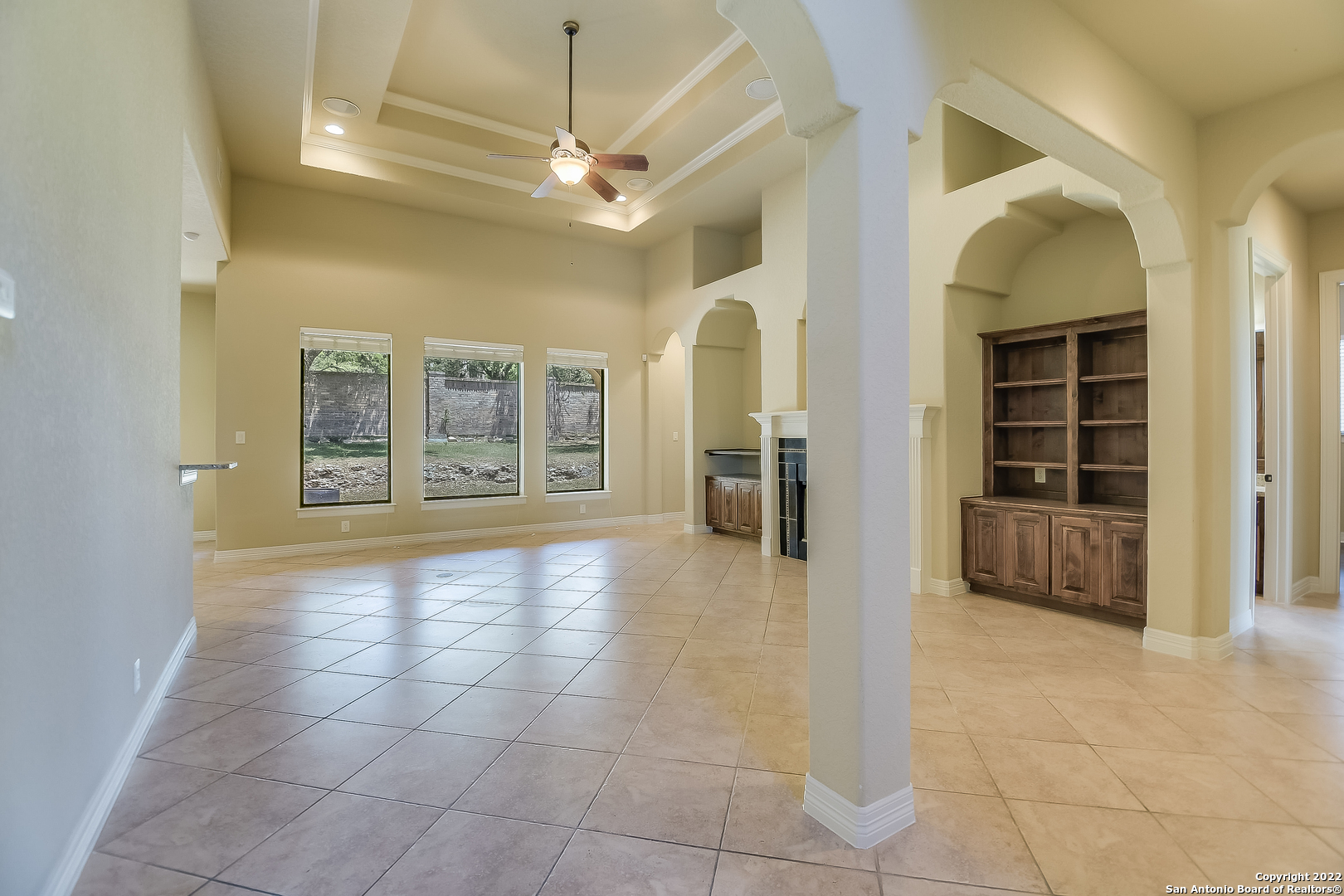 29114 Tivoli Way Boerne, TX 78015 - Photo 9 of 31 a view of an entryway with a livingroom